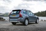 Volvo XC90 D5 Momentum 2015 года (UK)
